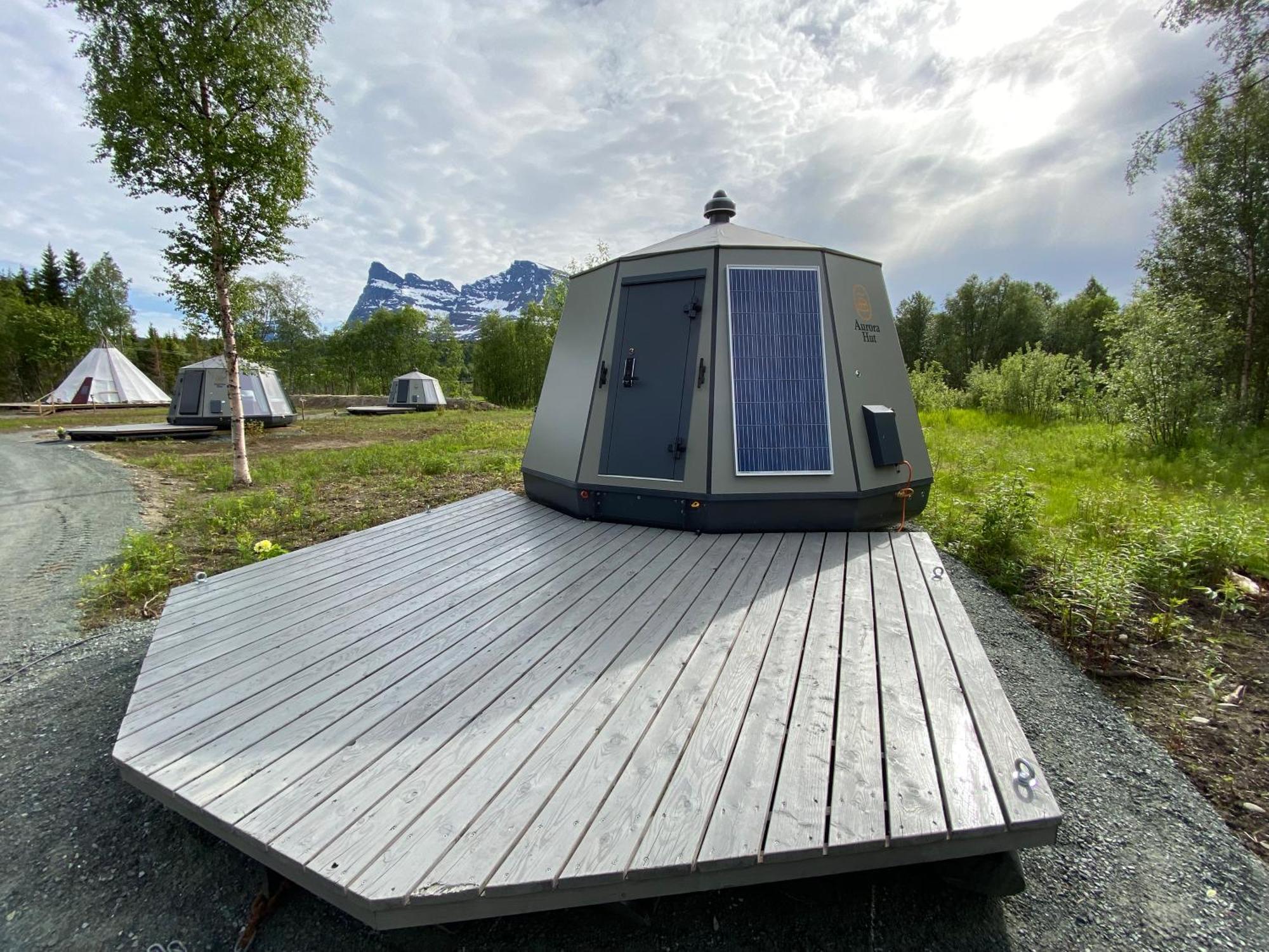 North Experience Basecamp Villa Oteren Bagian luar foto